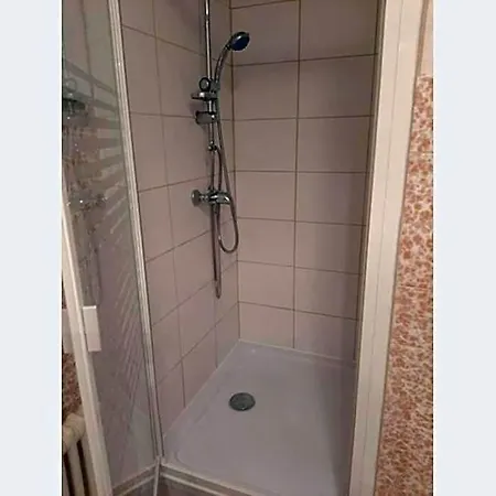 Monteurswohnung Monteurunterkunft *